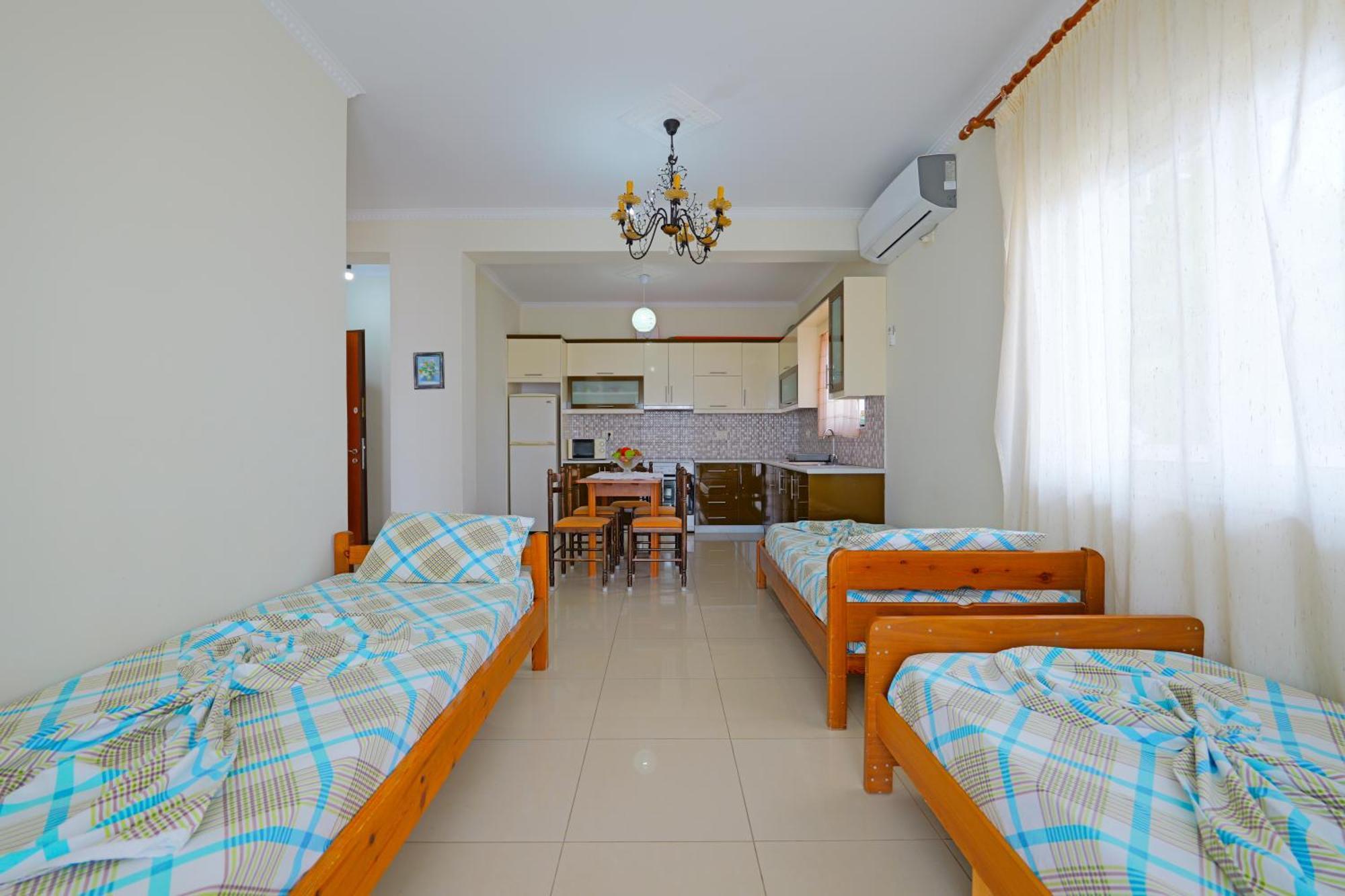 Vila Marina Apartments Sarandë Exterior foto